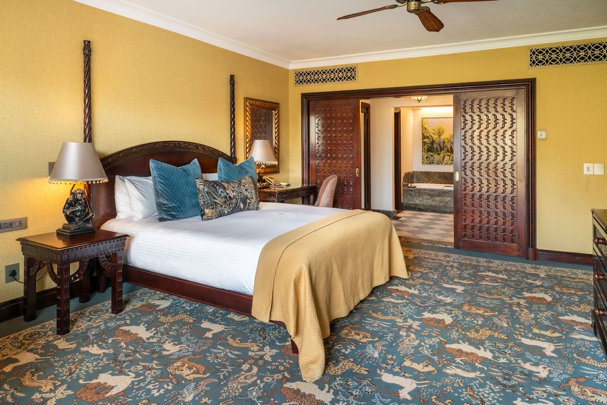 Junior Luxury Suite (The Palace)