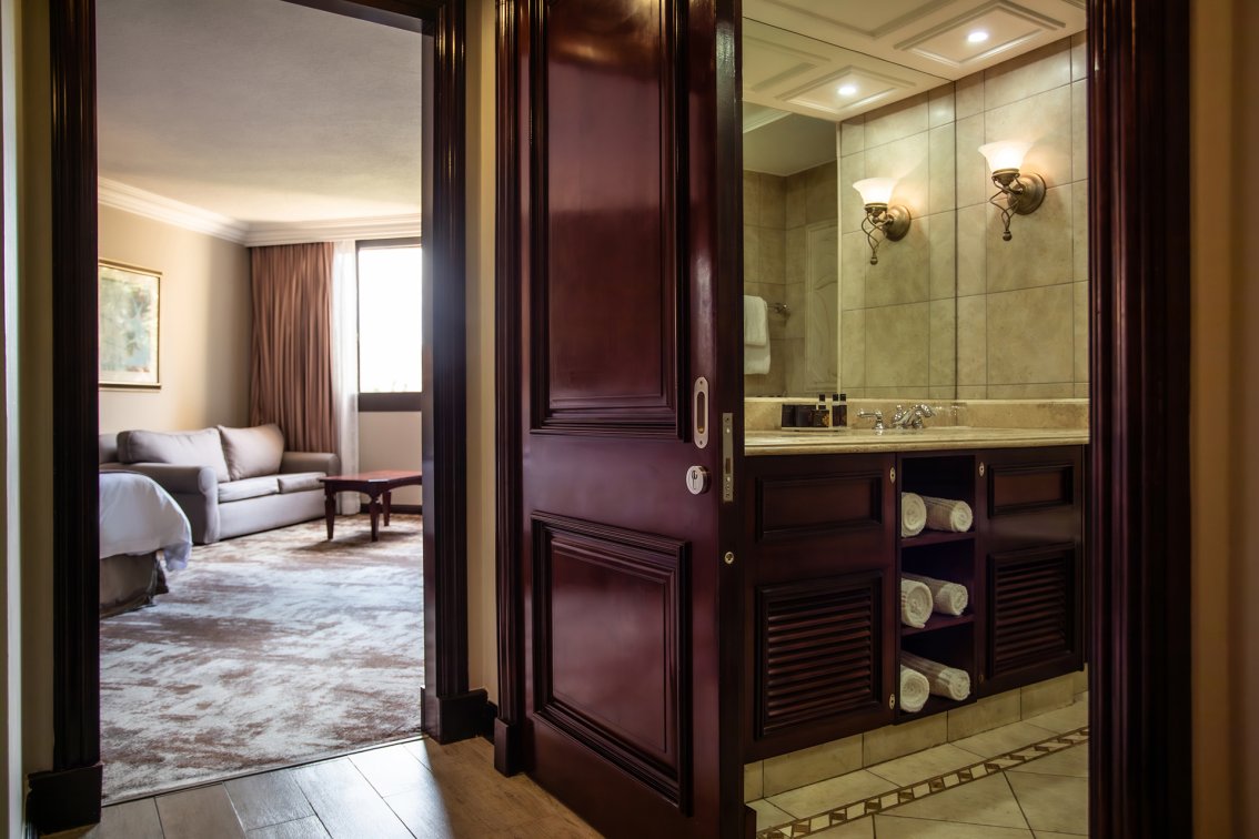 Superior Luxury Room (Cascades)