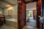 Luxury Double Room (Cascades)